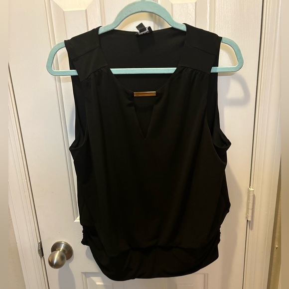NWT INC Black sleeveless blouse with gold hardware size large - Picture 2 of 6